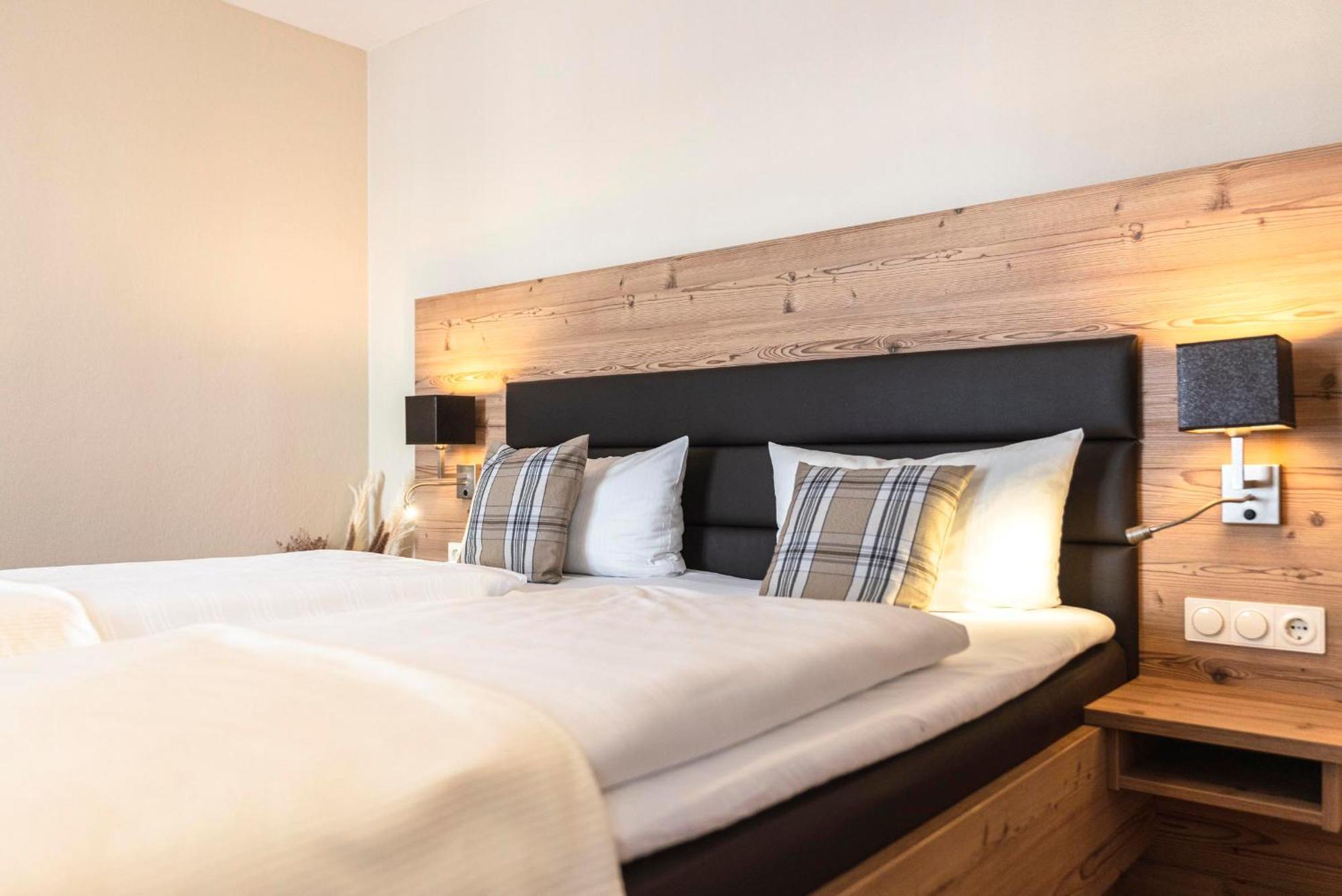 Dirsch Wellness & Hotel 4*