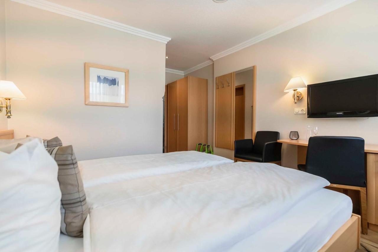 Dirsch Wellness & 4* Emsing