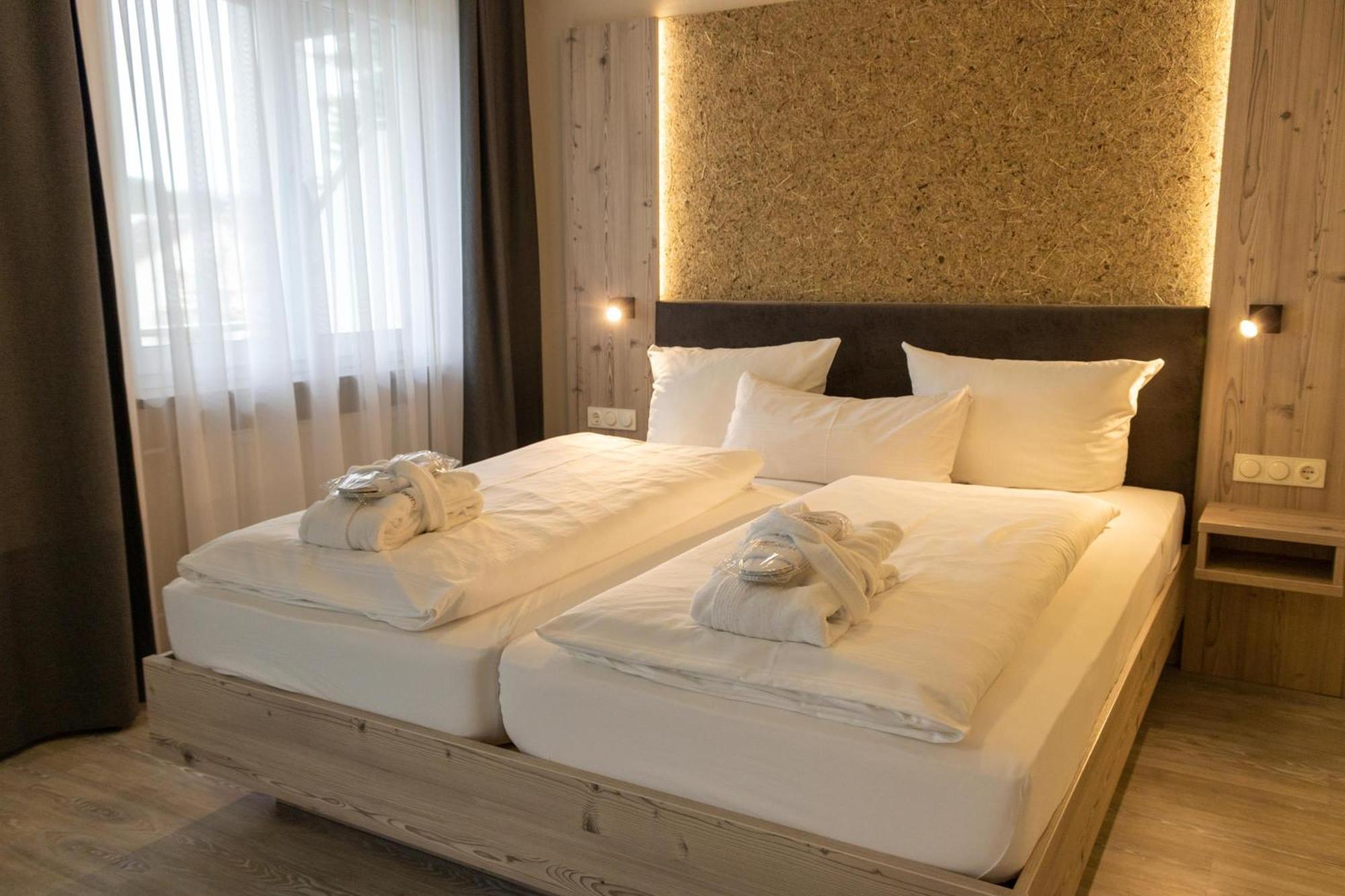 Hotel Dirsch Wellness & 4*