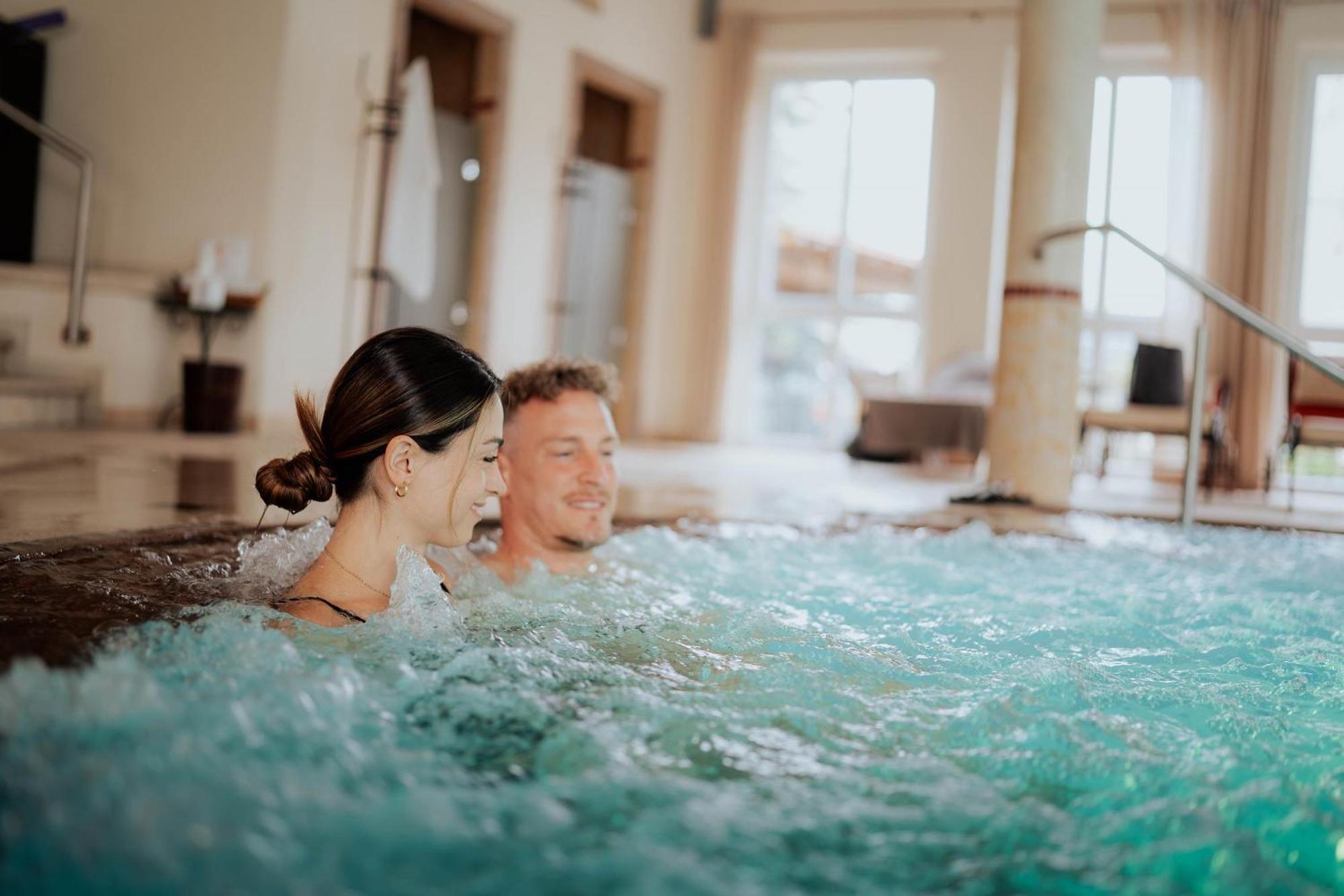 Dirsch Wellness & 4*