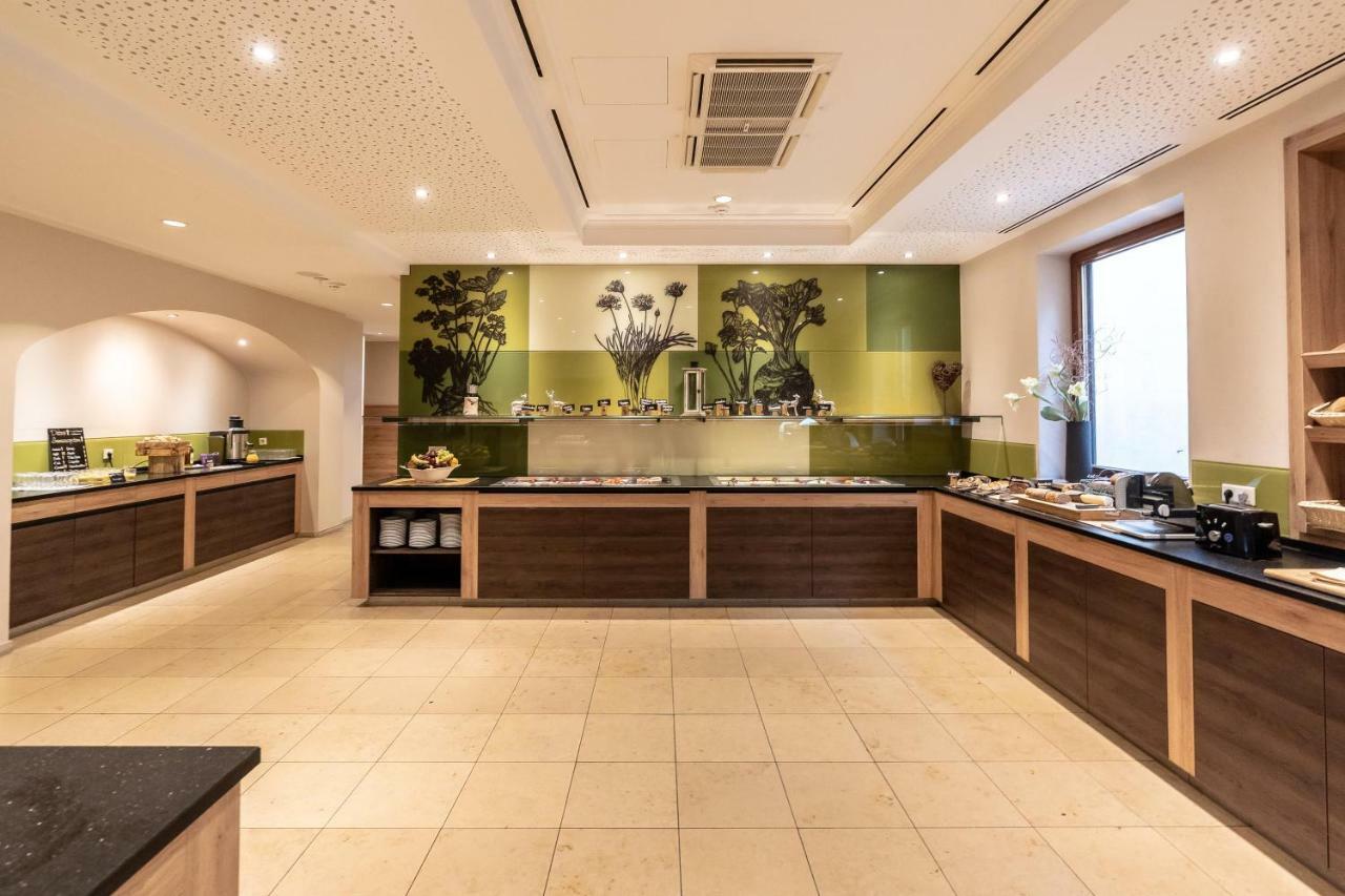 Dirsch Wellness & 4* Emsing