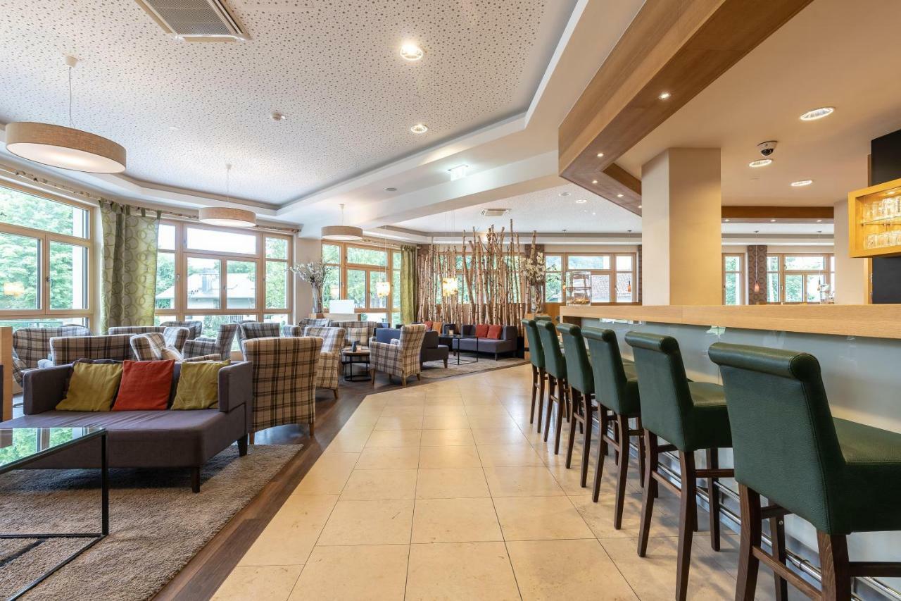 Dirsch Wellness & 4* Emsing