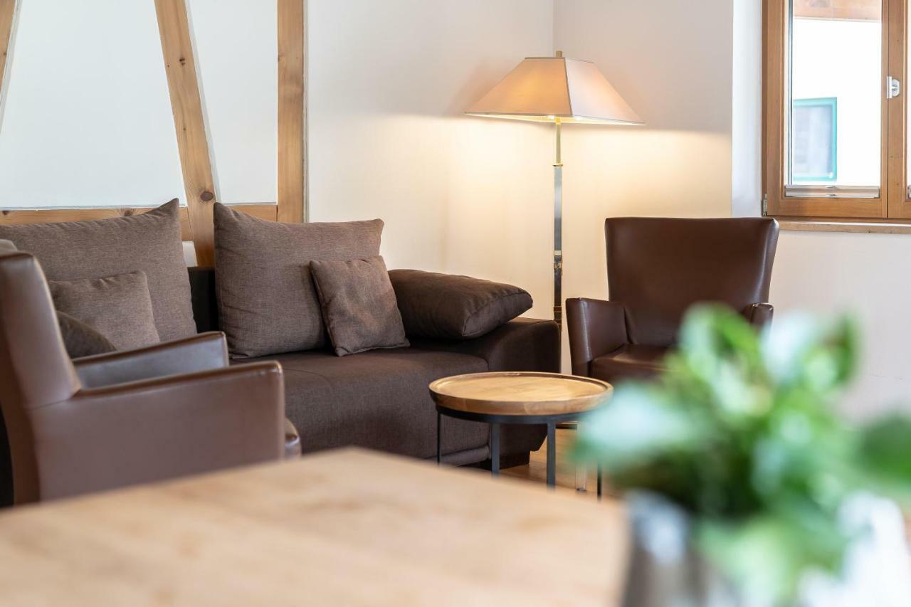 Dirsch Wellness & 4*